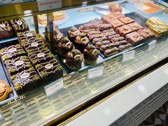 -MADO冰淇淋咖啡馆(淘金店)