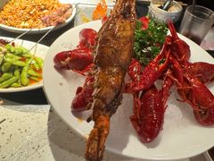 -沪小胖·小龙虾·蓝龙王(八佰伴店)