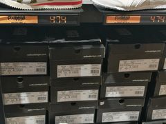 -Onitsuka Tiger(港汇恒隆广场店)