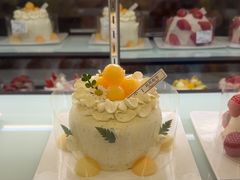-花花卷卷·鲜食蛋糕(泉屋店)