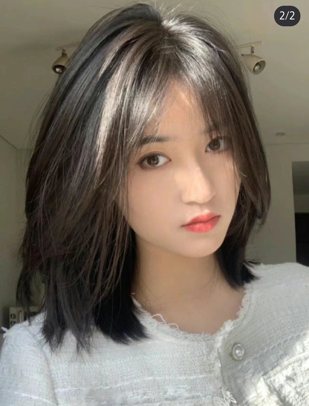 女生中长发发型简单好打理发型显脸小