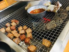 -肉甲韩国木炭烤肉(新壹街1店)