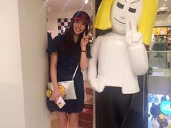 -LINE FRIENDS Garosu-gil Flagship Store