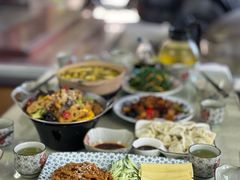 -天天向上素食餐厅(五台山店)