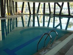 4-上海女偃酒店(奉贤工业园区奉浦大道地铁站店)