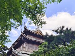 -龙华寺