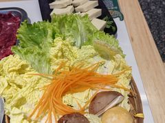 -王奋斗贵州酸汤牛肉火锅
