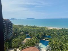 -三亚湾海居铂尔曼度假酒店