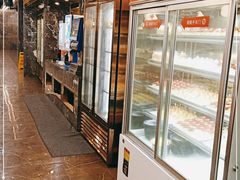 面包甜点陈列柜-炭烤麻里·臻选自助烤肉料理(观音桥大融城店)