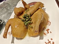 藤椒乳鸽王-朱记乳鸽王·非遗石岐乳鸽·全鸽宴(大兴旗舰店)