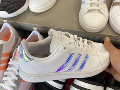 -上品折扣(回龙观店)