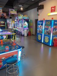 点击看大图 -meland·儿童乐园·游戏厅娃娃机·电玩Xbox(成都合生汇店)