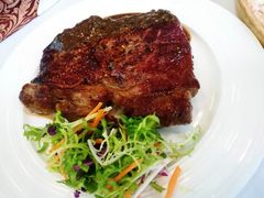 菲力扒牛排-小白桦西餐厅