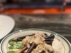 -Mogul Eatery·大亨餐酒馆