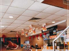 -麦当劳(展览馆店)