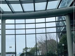 -上海滴水湖皇冠假日酒店