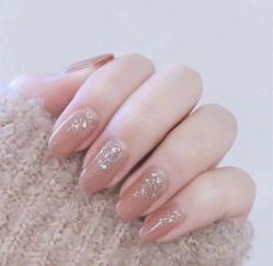 -八九日系美甲美睫