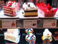 -巴黎贝甜(华堂新辰汇店)