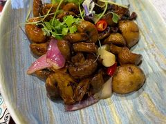 俄式煎蘑菇-米德维奇俄式西餐厅(西六道街店)