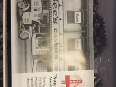 -喜诗糖果(内河码头中心店)