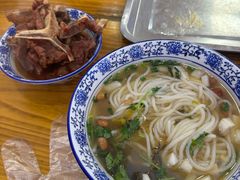 -唐记牛骨粉(陶溪川店)