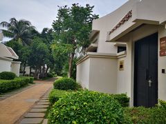 -三亚亚龙湾雅高铂尔曼别墅度假酒店