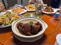 -老码头黑皮肘子锅包肉(赣水路店)