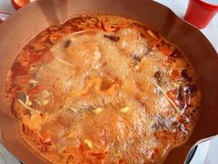 -毛辣果·贵州红酸汤牛肉火锅(西单店)