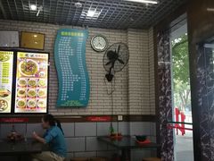 大堂-龙记桂林米粉店(书城路店)