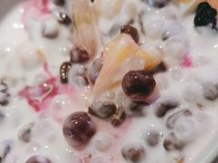 -佰烧海鲜烤肉火锅自助(世茂国际广场店)