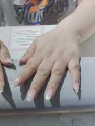 -瞧·享轻奢美甲美睫