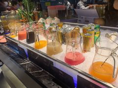 -淡尾·海鲜自助概念餐厅(虹桥南丰城店)