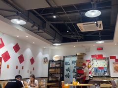 -柳州肥姨妈大骨螺蛳粉(曹路店)