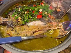 -令狐冲·炭烤活鱼(宝龙店)