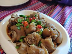 -香巴拉云南餐厅(华莱坞店)