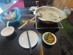 -小叫驴养生驴肉火锅(龙游店)