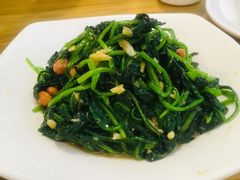 果仁菠菜-沸腾鱼家(大尧三路店)