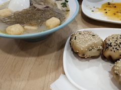 -小杨生煎(成山巴黎春天店)