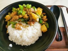 -蒙小妹骨汤饭.米线(新光路店)