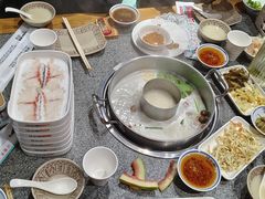 -江小渔鲜鱼火锅(应天西路店)