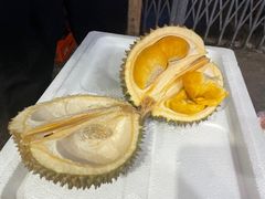 -油麻地果栏