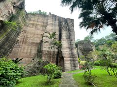 -广州莲花山旅游区