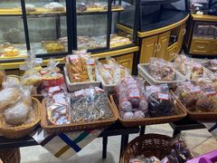 -哈尔信食品超市(哈尔滨王府井购物中心店)