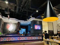 大堂-李子坝梁山鸡(北碚万达五鸡哥店)