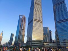 -陆家嘴空中步行连廊