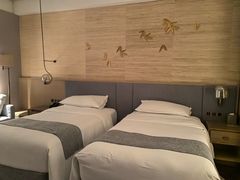 -上海佘山世茂艾美酒店