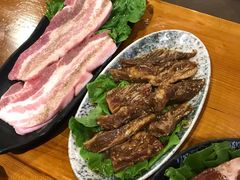 -唯成•韩国炭火烤肉 유성고기