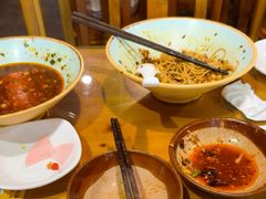 -重庆石磨豆花庄(乔庄店)
