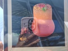 -瑰丽酒店·海吧·天际下午茶·现场DJ·天台酒吧