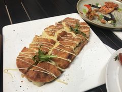 爆浆金枪鱼披萨-造精酿餐厅